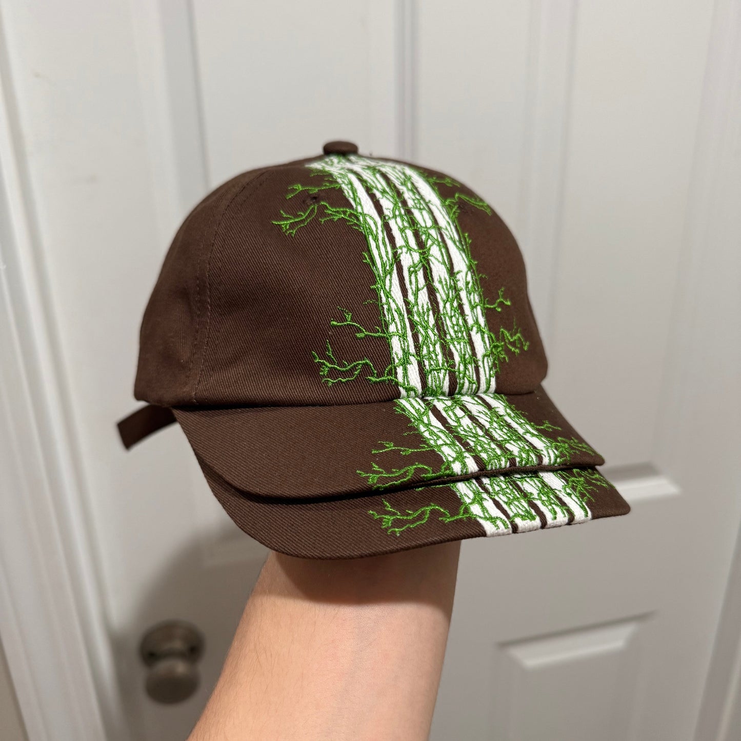 ‘overgrown’ double brim