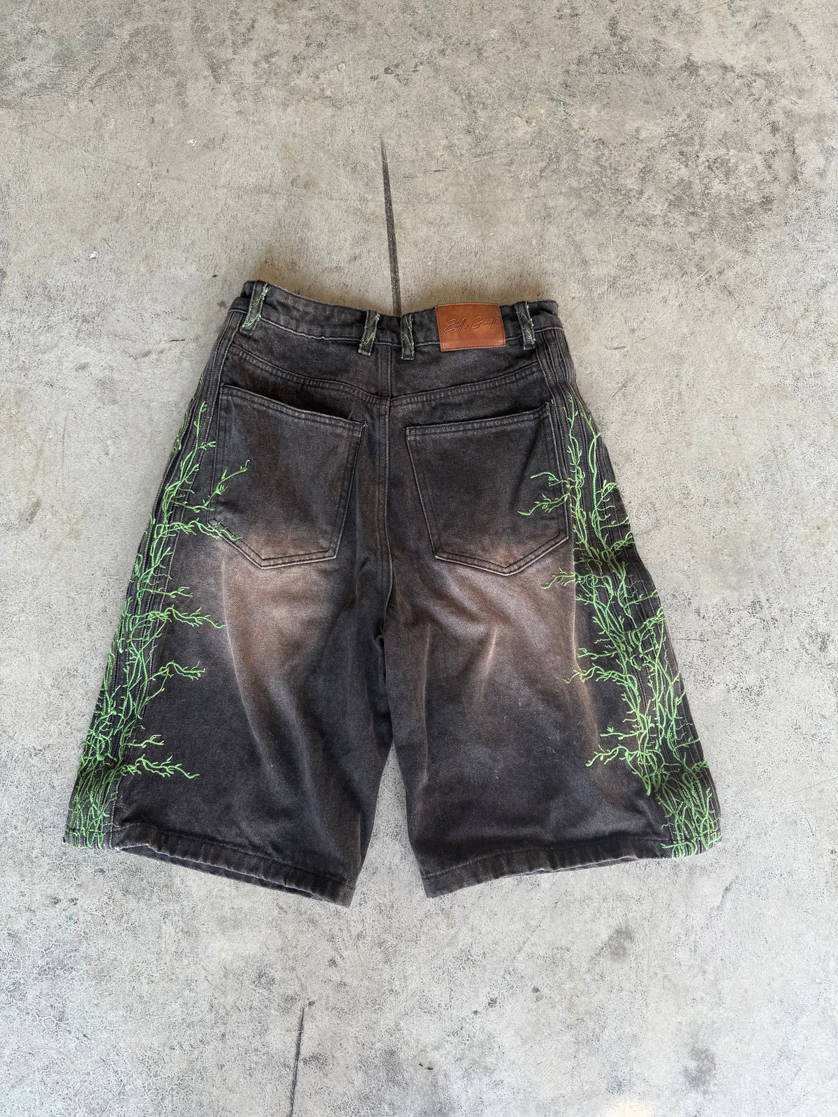 ‘overgrown’ jorts (version 1)